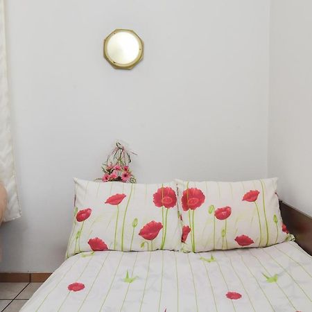 Historical Lion'S Bridge 1-Bedroom Apartment By Flat Mаnager Sofía Exterior foto