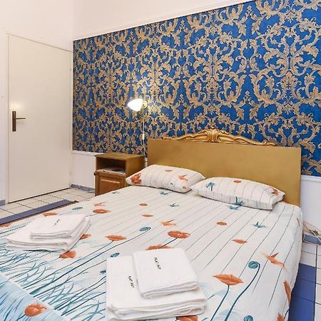 Historical Lion'S Bridge 1-Bedroom Apartment By Flat Mаnager Sofía Exterior foto