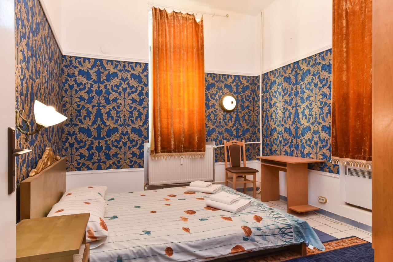 Historical Lion'S Bridge 1-Bedroom Apartment By Flat Mаnager Sofía Exterior foto