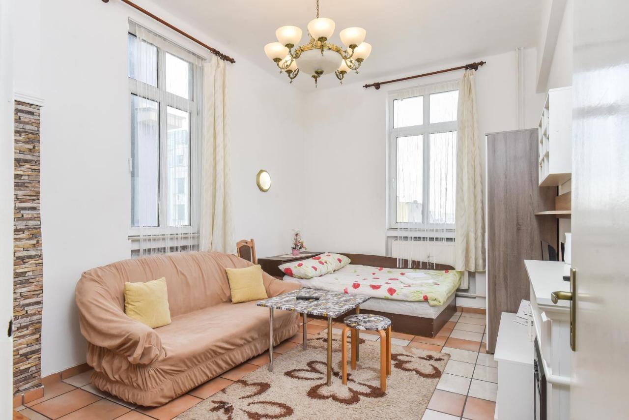 Historical Lion'S Bridge 1-Bedroom Apartment By Flat Mаnager Sofía Exterior foto